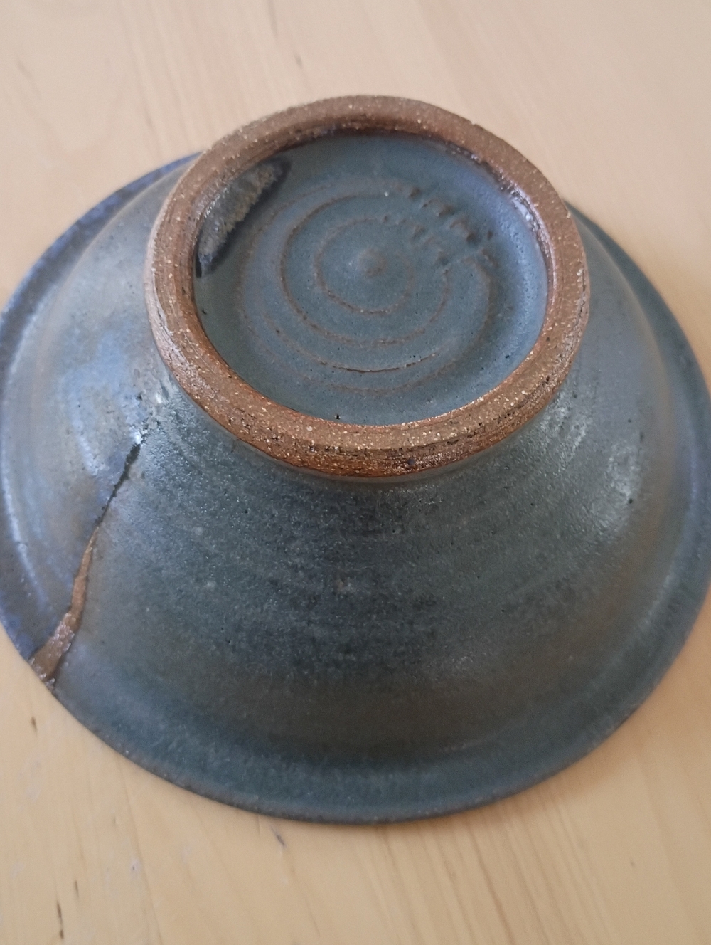 Handmade Ceramic Bowl - Picture 3 of 5